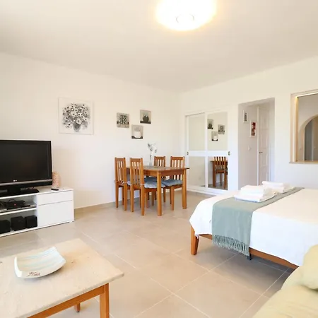 Camelia 52 - Sao Rafael, Albufeira